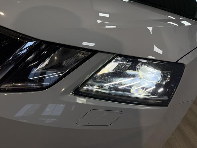 Skoda OCTAVIA Combi 1.0 TSI Greentech Style Business Airco ECC | Virtual | Leder | Sfeer | Adaptive Cruise | Canton | Isofix | NAP