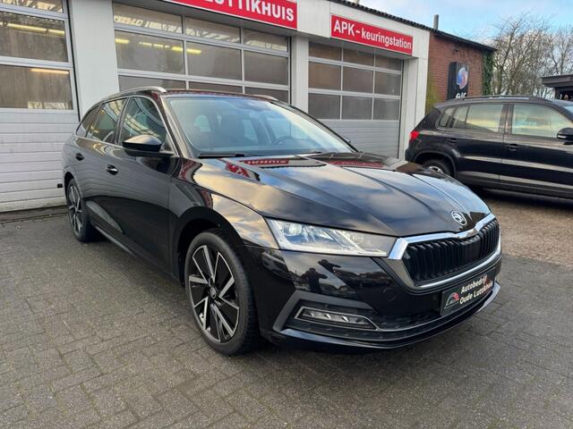 Skoda OCTAVIA Combi 1.5TSI First Edition Virtual Full-Led Camera ACC Navi