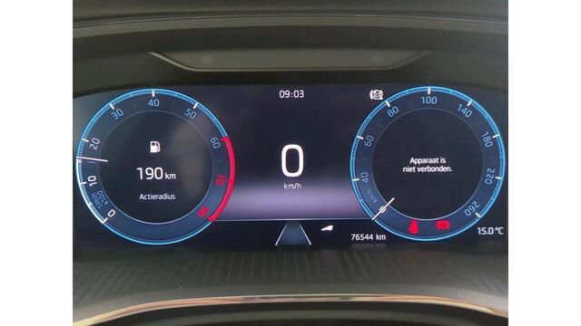 Skoda OCTAVIA Combi 1.0 TSI Business Edition Plus Panoramadak - Blindspot detectie - Adaptieve Cr.control - Led matrix koplampen