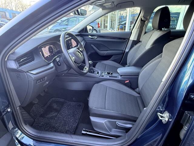 Skoda OCTAVIA Combi 1.0 TSI Ambition | LED | PDC v+a | DAB | Carplay/Android | Cruise Control | ECC | Trekhaak