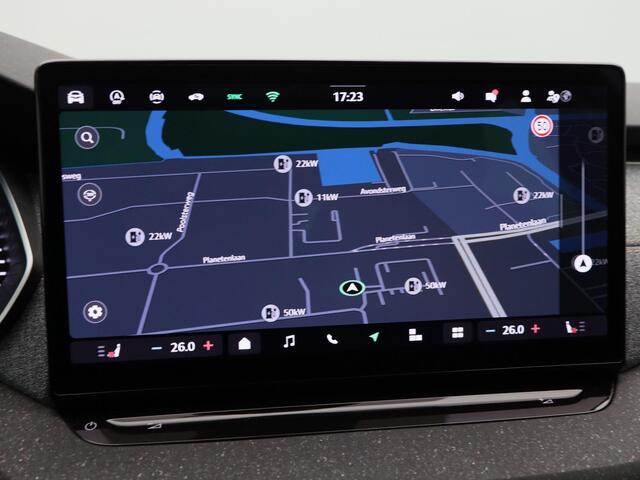 Skoda OCTAVIA Combi 1.5 TSi 150 Pk Automaat Business Edition Plus | Panoramadak | Virtual Cockpit | Elektrische Achterklep | Camera | Keyless | 17 Inch | 19.433 Km!!