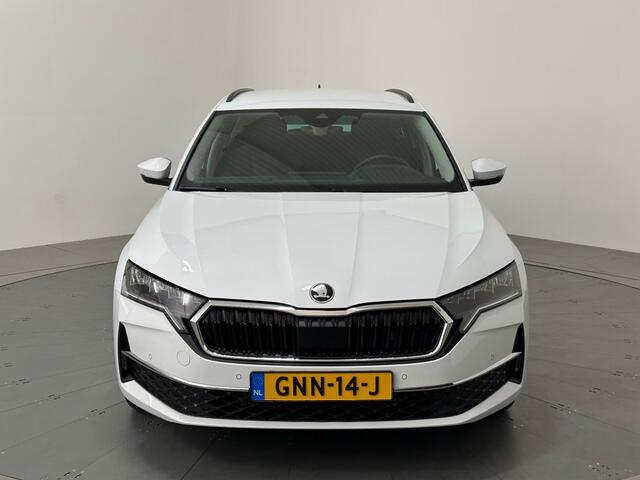Skoda OCTAVIA 1.5 TSI BUSINESS EDITION PLUS MOONWHITE METALLIC
