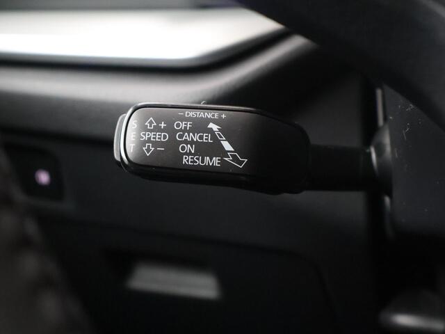 Skoda OCTAVIA Combi Business Edition Plus 1.5 TSI 115 PK | Navigatie | Sunset | 17'' Lichtmetalen velgen | Travel Assist |