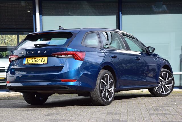 Skoda OCTAVIA Combi 1.4 TSI 150PK iV PHEV Business Edition | Org. NL | BOVAG Garantie | Plug in Hybride | Virtual Cockpit | Navigatie | Full LED | PDC Voor&Achter | Elektrische Kofferklep |