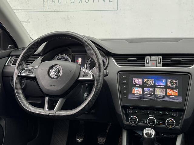 Skoda OCTAVIA Combi 1.0 TSI Greentech Style Business NL-AUTO | PANODAK | TREKHAAK | LUXE BEKLEDING