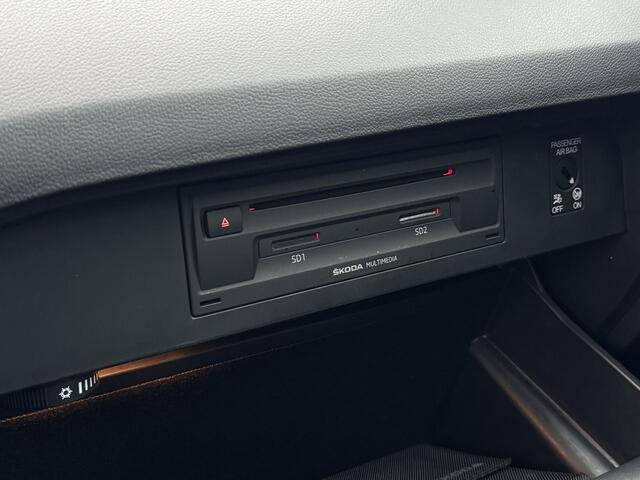 Skoda OCTAVIA Combi 1.0 TSI Greentech Style Business NL-AUTO | PANODAK | TREKHAAK | LUXE BEKLEDING