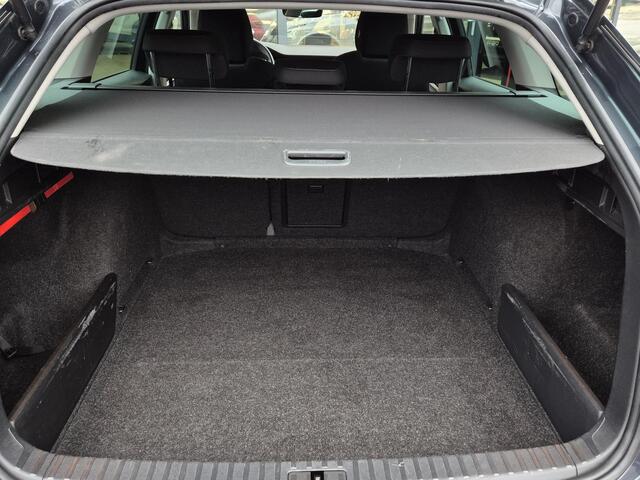 Skoda OCTAVIA Combi 1.5 TSI Comfort line | AppleCarplay / AndroidAuto | Keyless |