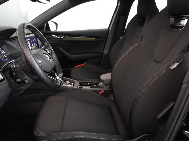 Skoda OCTAVIA Combi 1.4 TSI iV PHEV Sportline Business 204pk | Adaptieve cruise controle | 18 inch lichtmetalen velgen | Navigatie |