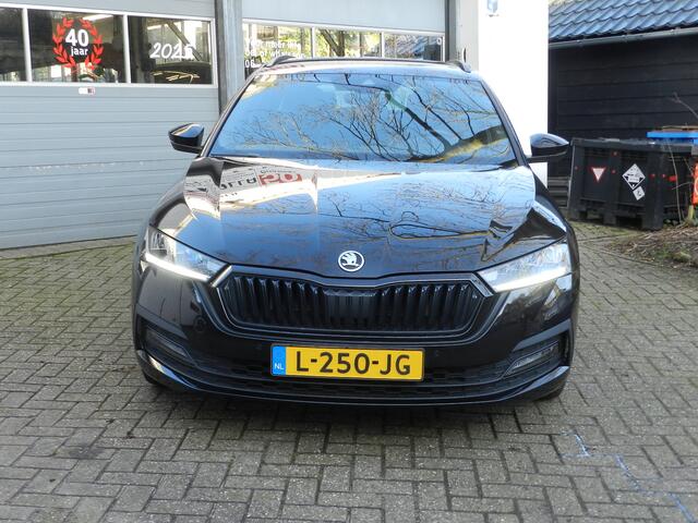 Skoda OCTAVIA Combi 1.5 e-TSI Sport Business DSG Combi full options