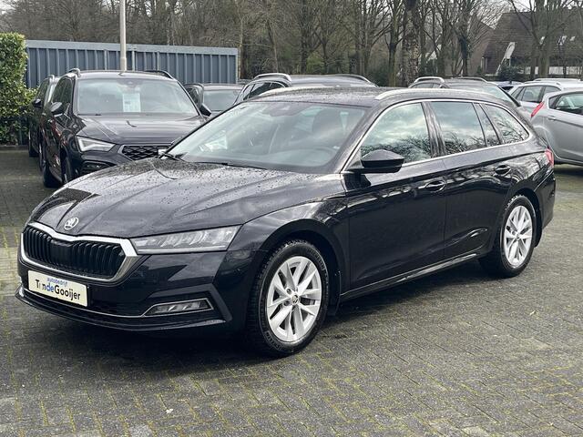 Skoda OCTAVIA Combi 1.0 e-TSi DSG Business Edition | CAMERA | STUUR-STOELVERW. | EL. ACHTERKLEP |