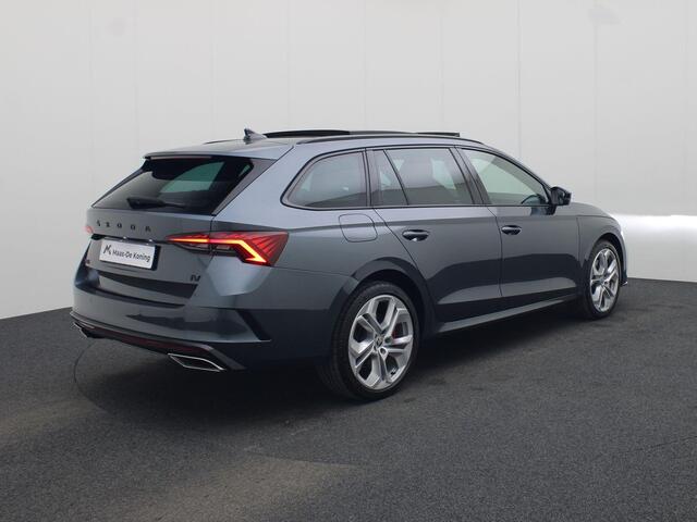 Skoda OCTAVIA Combi 1.4TSI 180kW/245PK RS iV PHEV DSG · Panoramadak · Keyless · Apple/Android Car Play