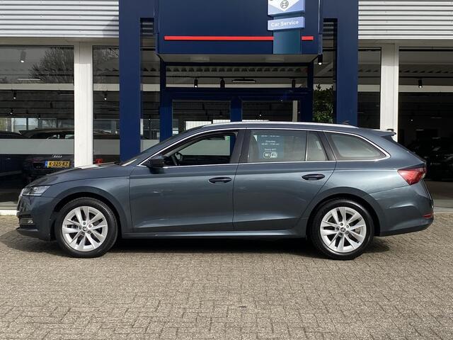 Skoda OCTAVIA Combi 1.0 e-TSI Ambition / Automaat / Adaptieve Cruise-Control / Head-Up Display / Stuur-/Stoelverwarming / Trekhaak / LED / Keyless / Elektr.-Achterklep / Draadloze-Telefoonlader / Apple-Carplay & Android-Auto / Climate-Control / DAB Radio-Bluetooth / Na