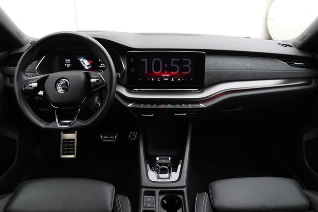 Skoda OCTAVIA Combi 2.0 TSI RS 245pk DSG7 | Voor+Achterbank verwarming | Memory | Canton | Stuurverwarming