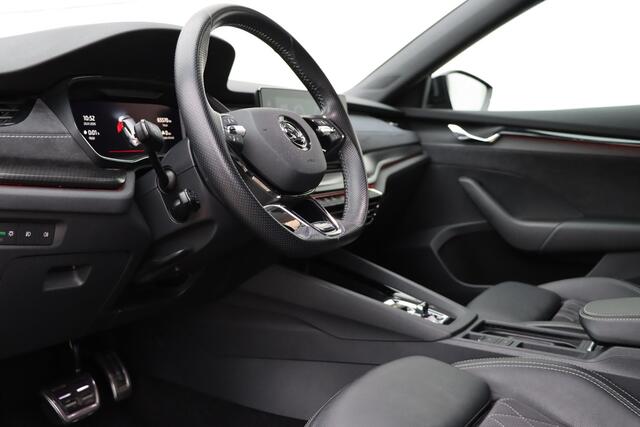 Skoda OCTAVIA Combi 2.0 TSI RS 245pk DSG7 | Voor+Achterbank verwarming | Memory | Canton | Stuurverwarming