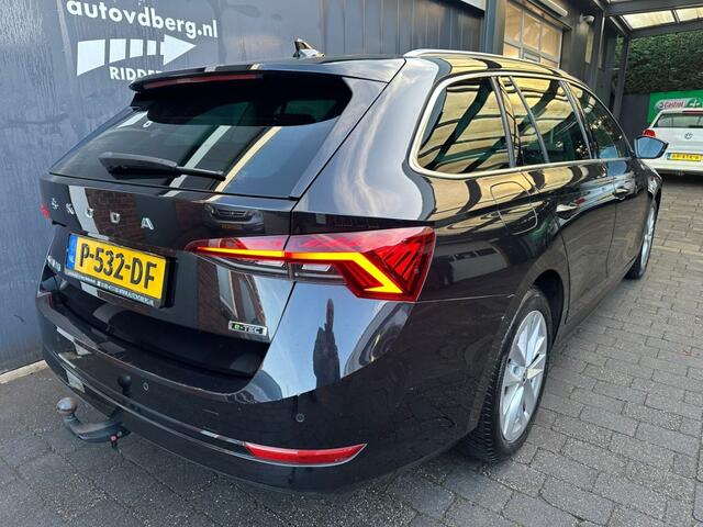 Skoda OCTAVIA 1.5 E-TSI Business Edition