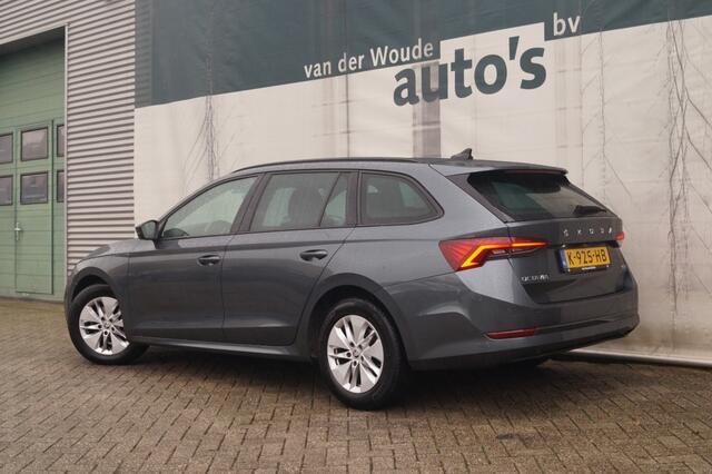 Skoda OCTAVIA Combi 1.0 TSI 110pk DSG Business Edition -PANO-ECC-CAM-
