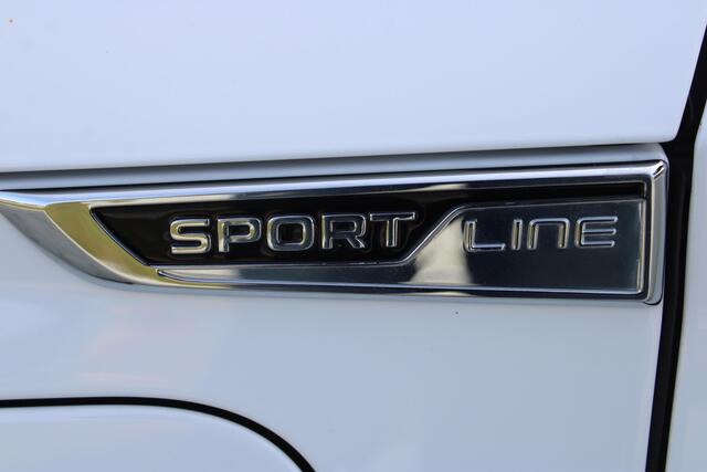 Skoda OCTAVIA Combi 1.4 TSI iV PHEV Sportline Business | Incl. 12 maanden garantie | Cruise control | Schuif/kantel dak | Apple carplay/Android auto | Parkeercamera | Stoelverwarming | 100% onderhouden | Head-up display |