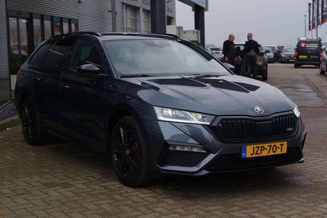 Skoda OCTAVIA Combi 1.4 TSI RS 245 PK iV PHEV BNS, Leder-Alcantara, Memory