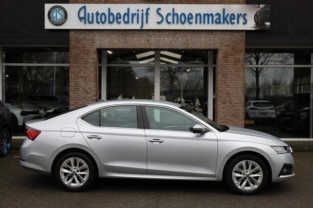 Skoda OCTAVIA 1.0 e-TSI Business Edition Plus STOELVERW. SFEERVERL. CARPLAY CAMERA DIGITAL-DASH ACC DAB LANE-ASSIST 2XPDC 17''LMV