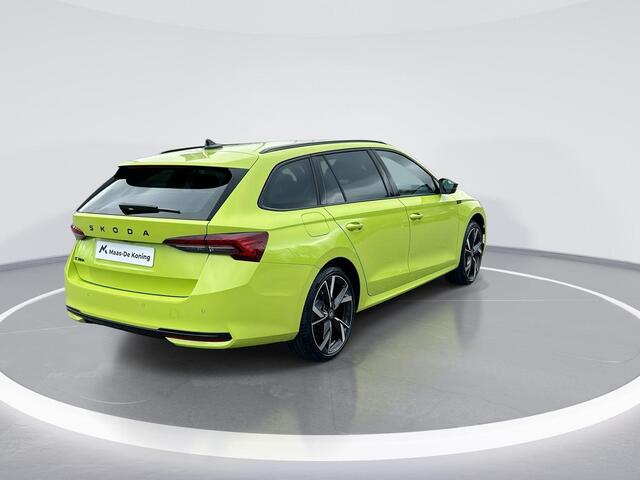 Skoda OCTAVIA Sportline Business 1.5 TSI m-HEV 110 kW / 150 PK Combi | 19'' Lichtmetalen Velgen | Trekhaak wegklapbaar | Winterpakket |