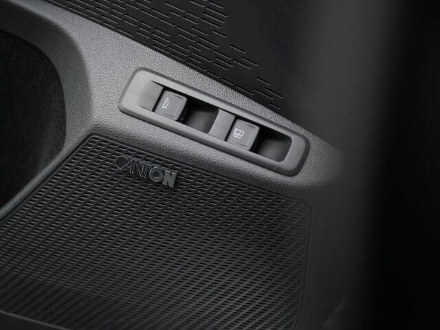 Skoda OCTAVIA Combi 1.4 TSI iV 204 pk PHEV Style | Geheugenstoel | Head-up display | Canton | Stuur-/achterbankverwarming