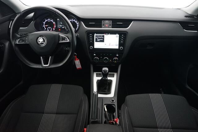Skoda OCTAVIA Combi 1.0 TSI Greentech Ambition Business | Sportstoelen