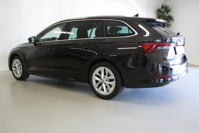 Skoda OCTAVIA Combi 1.0 TSI Business Edition Plus | STOEL-VERW | ACC | CAMERA | NAVIGATIE | CLIMA | CARPLAY | 17'LMV | LED |