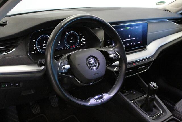 Skoda OCTAVIA Combi 1.0 TSI Business Edition Plus | STOEL-VERW | ACC | CAMERA | NAVIGATIE | CLIMA | CARPLAY | 17'LMV | LED |