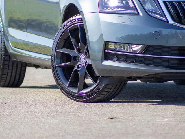 Skoda OCTAVIA Combi 1.5 TSI Greentech Style Business LED 18" ACC