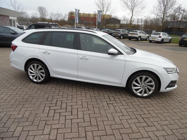 Skoda OCTAVIA Combi 1.0 TSI Business Edition