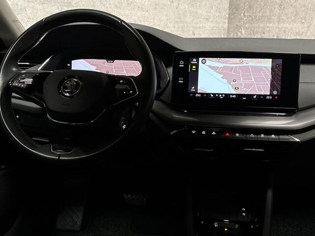 Skoda OCTAVIA Combi 1.0 e-TSI Sport Automaat (VIRTUAL COCKPIT, APPLE CARPLAY, GROOT NAVI, STOELVERWARMING, SPORTSTOELEN, PARKEERSENSOREN, KEYLESS, LM VELGEN, NIEUWE APK, NIEUWSTAAT)