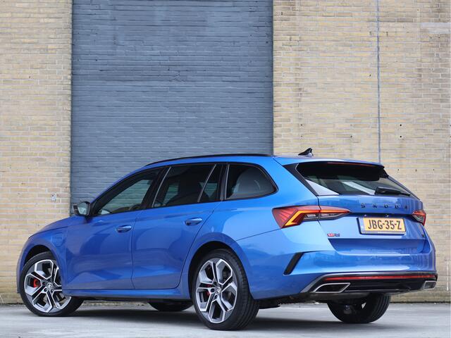 Skoda OCTAVIA Combi 1.4 TSI RS iV PHEV 245PK Automaat Matrix | ACC | DCC | Sportstoelen | Cam | Haak | BTW