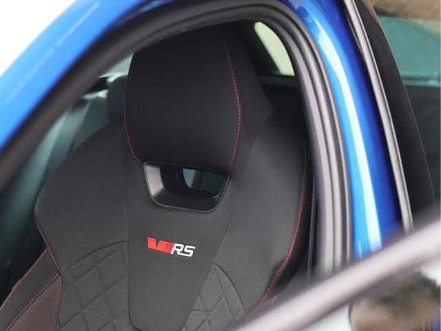 Skoda OCTAVIA Combi 1.4 TSI RS iV PHEV 245PK Automaat Matrix | ACC | DCC | Sportstoelen | Cam | Haak | BTW