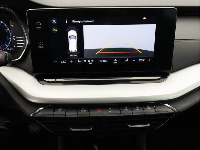 Skoda OCTAVIA Combi 1.5 TSI First Edition/ lage km/ compleet!