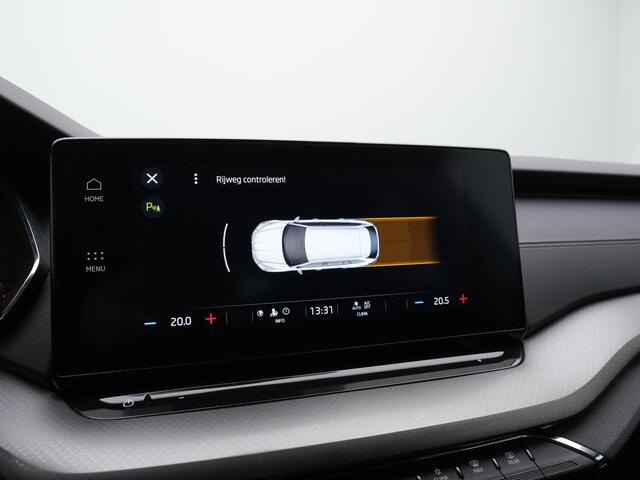 Skoda OCTAVIA Combi 1.4 TSI iV 204 pk PHEV Ambition | Parkeersensoren voor/achter | Carplay | Driving Mode Selection | Standkachel
