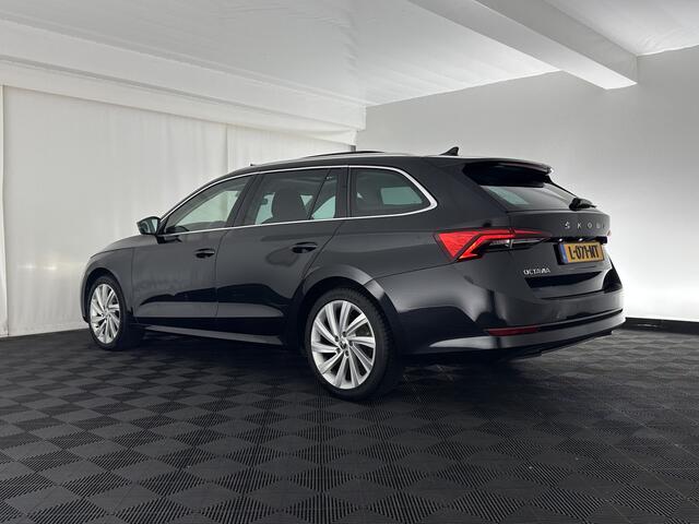 Skoda OCTAVIA Combi 1.0 TSI Style (INCL.BTW) *PANO | FULL-LED | LANE-ASSIST | DIGI-COCKPIT | HEATED-COMFORTSEATS | NAVI-FULLMAP | PRIVACY-GLASS | KEYLESS | DAB | ECC | PDC | CRUISE | TOWBAR | 18''ALU*