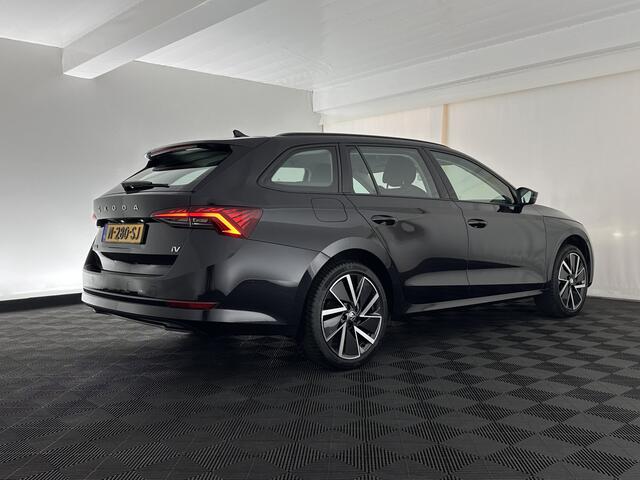 Skoda OCTAVIA Combi 1.4 TSI iV PHEV Business Edition (Plug-in) (INCL.BTW) *FULL-LED | DIGI-COCKPIT | COMFORTSEATS | NAVI-FULLMAP | PRIVACY-GLASS | DAB | SHIFT-PADDLES | ECC | PDC | CRUISE | TOWBAR | 18''ALU*