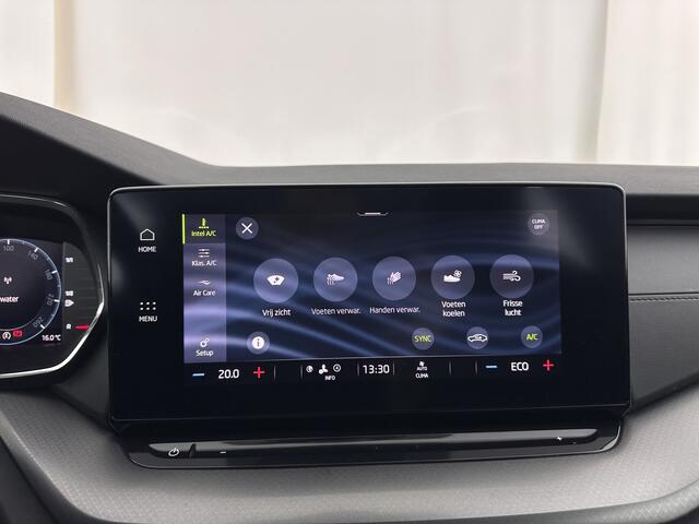 Skoda OCTAVIA Combi 1.4 TSI iV PHEV Business Edition (Plug-in) (INCL.BTW) *FULL-LED | DIGI-COCKPIT | COMFORTSEATS | NAVI-FULLMAP | PRIVACY-GLASS | DAB | SHIFT-PADDLES | ECC | PDC | CRUISE | TOWBAR | 18''ALU*