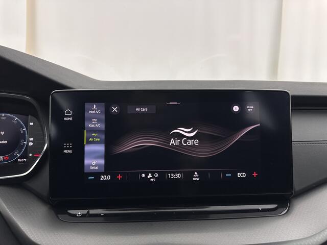 Skoda OCTAVIA Combi 1.4 TSI iV PHEV Business Edition (Plug-in) (INCL.BTW) *FULL-LED | DIGI-COCKPIT | COMFORTSEATS | NAVI-FULLMAP | PRIVACY-GLASS | DAB | SHIFT-PADDLES | ECC | PDC | CRUISE | TOWBAR | 18''ALU*