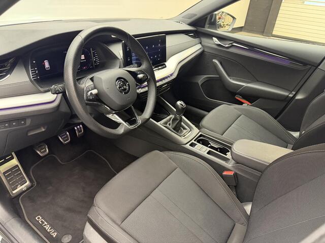 Skoda OCTAVIA Combi 1.0 TSI Sport Business | Park sens voor | Sportstoelen | Carplay | 1e eigenaar