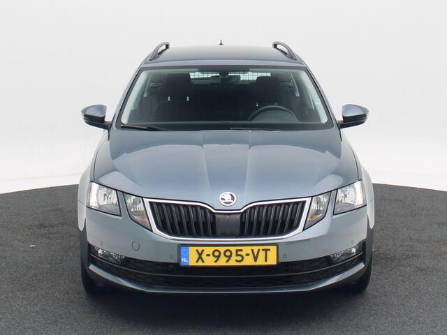 Skoda OCTAVIA Combi 1.5 TSi 150 Pk Automaat Style | Trekhaak | Cruise Control | Stoelverwarming | Camera | CarPlay | Climatronic | 16 Inch | 78.869 Km !!