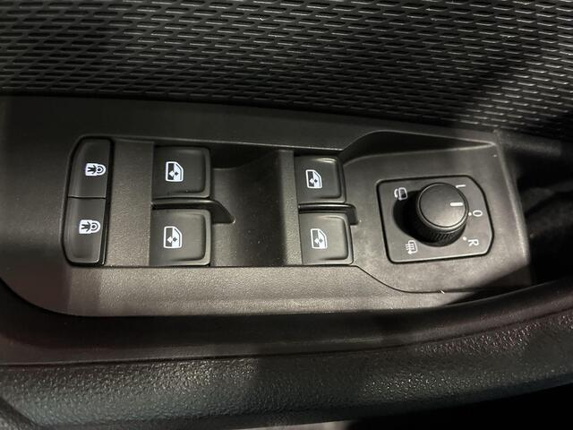 Skoda OCTAVIA Combi 1.4 TSI RS iV PHEV Business · Panoramadak · Camera · Head-Up · Elek.Voorstoelen · Elek. Achterklep · Apple/Android Car Play · Stoel-& Stuurverwarming · 18'' Inch ·