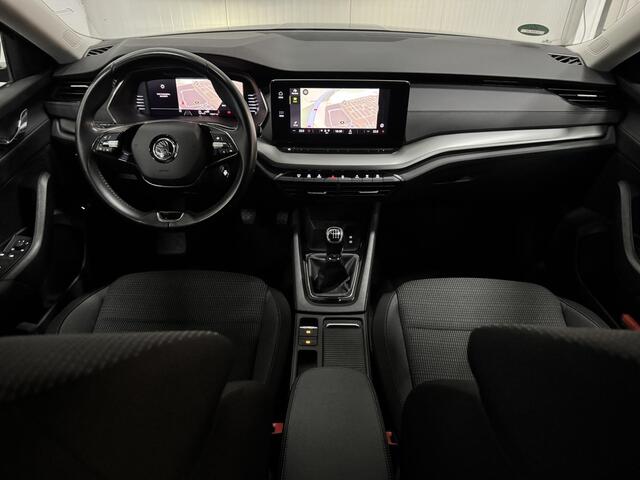 Skoda OCTAVIA 1.0 TSI Business Edition DIGI-DASH CAMERA 2X-PDC