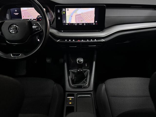 Skoda OCTAVIA 1.0 TSI Business Edition DIGI-DASH CAMERA 2X-PDC