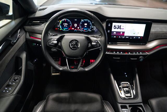 Skoda OCTAVIA Combi 1.4 TSI RS iV PHEV 245pk Business|Matrix|Headup|Elek.stoel|Carplay|Canton