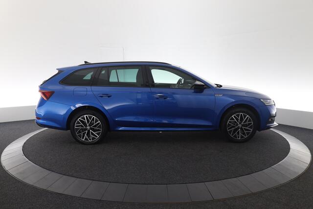 Skoda OCTAVIA Combi 1.4 TSI iV PHEV Sportline Business | Stoelverwarming