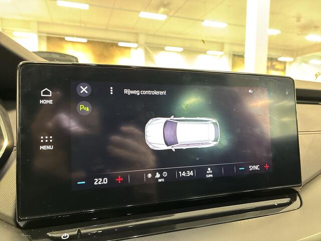 Skoda OCTAVIA Combi 1.0 e-TSI 110pk DSG Business Edition · Apple/Android Car Play · Navigatie · P-Sensoren · Cruise Control · Elek. Achterklep · 16'' Inch · Garantie t/m 01-01-2028 of 100.000km