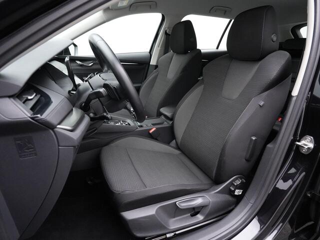 Skoda OCTAVIA Combi 1.4 TSI iV 204 pk PHEV Business Edition | Trekhaak | Adaptive Cruise | Navigatie | Elektrische achterklep | Parkeersensoren voor/achter