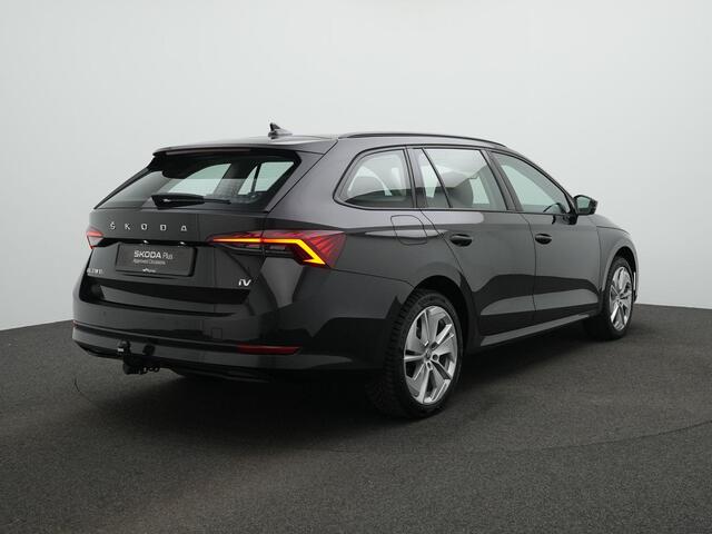Skoda OCTAVIA Combi 1.4 TSI iV 204 pk PHEV Business Edition | Trekhaak | Adaptive Cruise | Navigatie | Elektrische achterklep | Parkeersensoren voor/achter