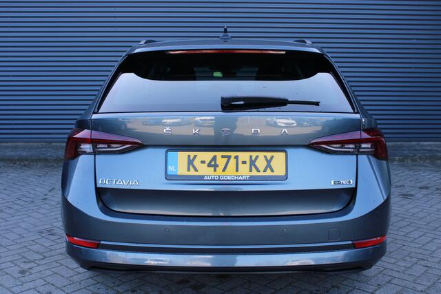 Skoda OCTAVIA Combi 1.0 e-TSI Business Edition Full-LED CarPlay Stoelverwarming 18inch Velgen